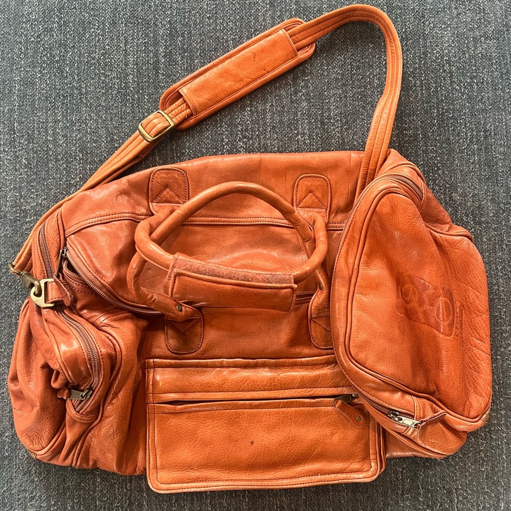 Canyon Outback Leather Duffle Bag | Greater Milwaukee Open Travel Bag